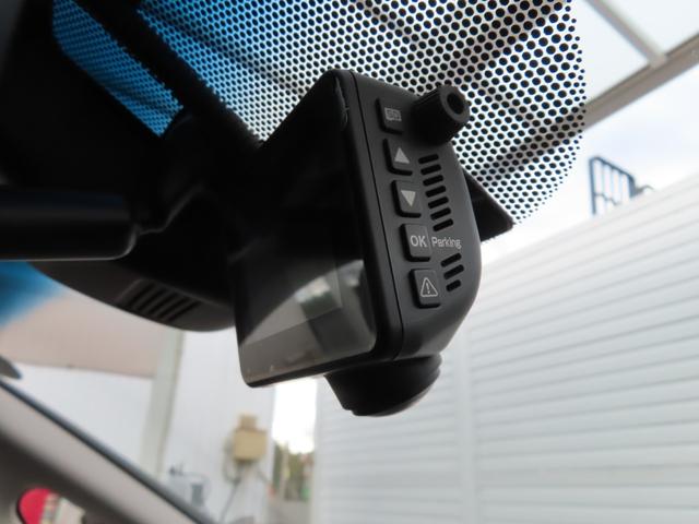 フリード+ハイブリッド ハイブリッド・クロスターホンダセンシング 9インチナビBカメラETC両側電スラフルセグ録音Bトゥース1年保証付きシートヒーター延長5年保証対応 レーダークルコン BTオーディオ 禁煙 バックカメラ 地デジフルセグ 両側電動ドア スマートキー(13枚目)