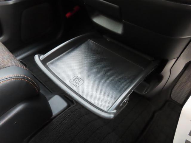 フリード+ハイブリッド ハイブリッド・クロスターホンダセンシング 9インチナビBカメラETC両側電スラフルセグ録音Bトゥース1年保証付きシートヒーター延長5年保証対応 レーダークルコン BTオーディオ 禁煙 バックカメラ 地デジフルセグ 両側電動ドア スマートキー(28枚目)