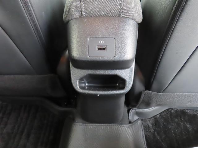 オーラ ＧＦＯＵＲレザーエディション　４ＷＤ９インチナビアラウンドモニタードラレコＥＴＣ２．０ＳヒーターフルセグＢトゥースレザーシート車検整備付延長保証対応プロパイロット１オーナー禁煙　フルセグテレビ　ワンオ－ナ－車　シ－トヒ－タ－（17枚目）