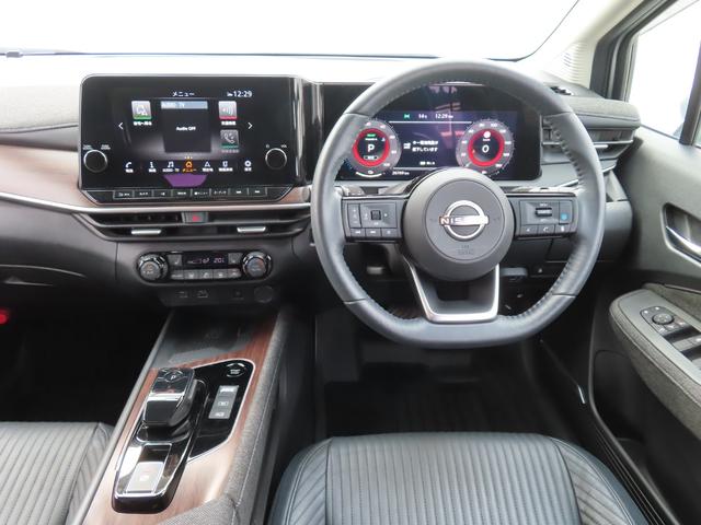 オーラ ＧＦＯＵＲレザーエディション　４ＷＤ９インチナビアラウンドモニタードラレコＥＴＣ２．０ＳヒーターフルセグＢトゥースレザーシート車検整備付延長保証対応プロパイロット１オーナー禁煙　フルセグテレビ　ワンオ－ナ－車　シ－トヒ－タ－（18枚目）