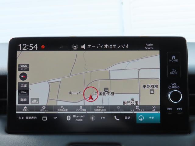 ヴェゼル ｅ：ＨＥＶＺ　９インチコネクトオプションエアロ前後ドラレコＥＴＣ２．０フルセグＢトゥース１オーナー禁煙Ｓヒーターパワーテールブラインドスポット２年保証延長５年保証対応　ＬＤＡ　衝突回避支援ブレーキ機能　１オナ　追従（4枚目）