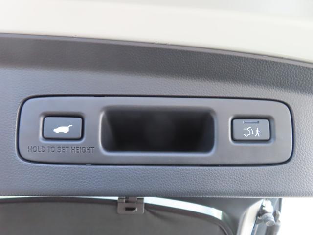 ヴェゼル ｅ：ＨＥＶＺ　９インチコネクトオプションエアロ前後ドラレコＥＴＣ２．０フルセグＢトゥース１オーナー禁煙Ｓヒーターパワーテールブラインドスポット２年保証延長５年保証対応　ＬＤＡ　衝突回避支援ブレーキ機能　１オナ　追従（11枚目）