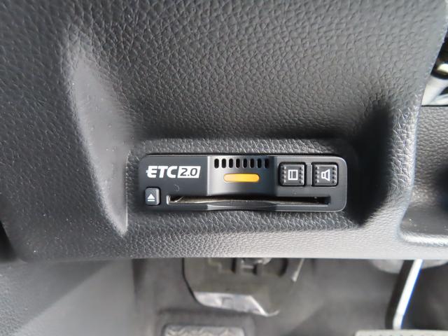 ヴェゼル ｅ：ＨＥＶＺ　９インチコネクトオプションエアロ前後ドラレコＥＴＣ２．０フルセグＢトゥース１オーナー禁煙Ｓヒーターパワーテールブラインドスポット２年保証延長５年保証対応　ＬＤＡ　衝突回避支援ブレーキ機能　１オナ　追従（12枚目）