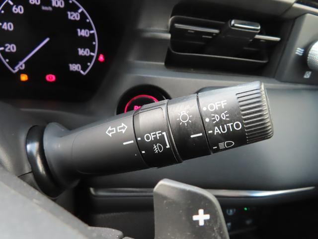 ヴェゼル ｅ：ＨＥＶＺ　９インチコネクトオプションエアロ前後ドラレコＥＴＣ２．０フルセグＢトゥース１オーナー禁煙Ｓヒーターパワーテールブラインドスポット２年保証延長５年保証対応　ＬＤＡ　衝突回避支援ブレーキ機能　１オナ　追従（38枚目）