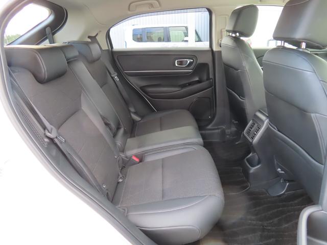 ヴェゼル e:HEVZ 9インチナビ前後ドラレコETC2.0フルセグ録音BトゥースブラインドスポットSヒーターパワーテール2年保証LED延長5年保証対応 LDA 衝突回避支援ブレーキ機能 パノラミックビューモニター 1オナ(5枚目)