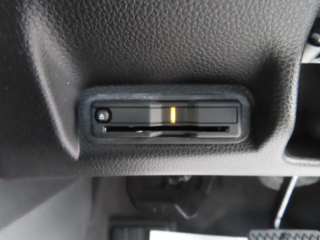 ヴェゼル e:HEVZ 9インチナビ前後ドラレコETC2.0フルセグ録音BトゥースブラインドスポットSヒーターパワーテール2年保証LED延長5年保証対応 LDA 衝突回避支援ブレーキ機能 パノラミックビューモニター 1オナ(8枚目)