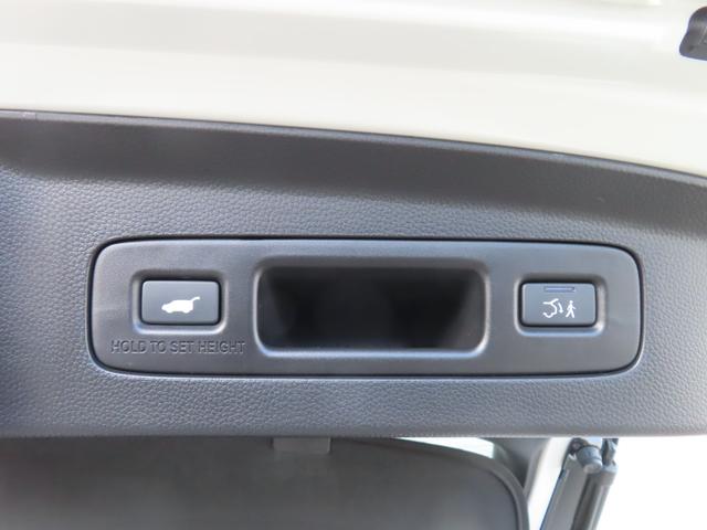 ヴェゼル e:HEVZ 9インチナビ前後ドラレコETC2.0フルセグ録音BトゥースブラインドスポットSヒーターパワーテール2年保証LED延長5年保証対応 LDA 衝突回避支援ブレーキ機能 パノラミックビューモニター 1オナ(9枚目)