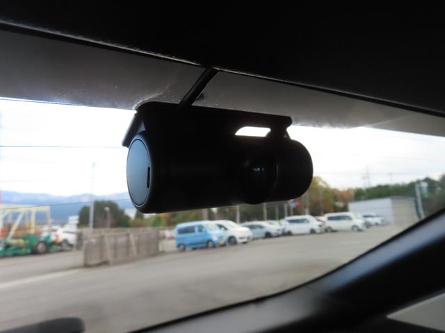 ヴェゼル e:HEVZ 9インチナビ前後ドラレコETC2.0フルセグ録音BトゥースブラインドスポットSヒーターパワーテール2年保証LED延長5年保証対応 LDA 衝突回避支援ブレーキ機能 パノラミックビューモニター 1オナ(20枚目)