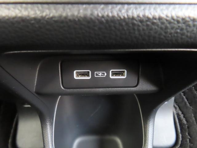 ヴェゼル e:HEVZ 9インチナビ前後ドラレコETC2.0フルセグ録音BトゥースブラインドスポットSヒーターパワーテール2年保証LED延長5年保証対応 LDA 衝突回避支援ブレーキ機能 パノラミックビューモニター 1オナ(21枚目)