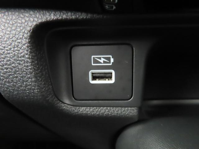 ヴェゼル e:HEVZ 9インチナビ前後ドラレコETC2.0フルセグ録音BトゥースブラインドスポットSヒーターパワーテール2年保証LED延長5年保証対応 LDA 衝突回避支援ブレーキ機能 パノラミックビューモニター 1オナ(33枚目)