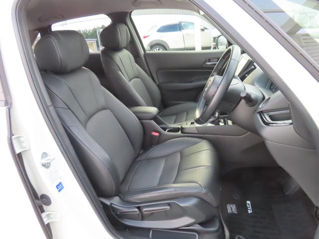 フィット ｅ：ＨＥＶリュクス　８インチナビ前後ドラレコＢカメラＥＴＣフルセグＢトゥース２年保証シートヒーター１オーナー禁煙ＬＥＤ最長５年保証対応アルミ　ＢＴオーディオ　誤発進抑制機能　Ｉオーナー　ミュージックプレイヤー接続可（22枚目）