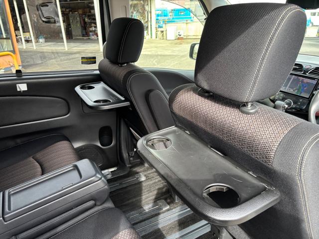 セレナ ハイウェイスター Vセレ+セーフティII SHV ETC 全周囲カメラ ナビ TV クリアランスソナー オートクルーズコントロール レーンアシスト 衝突被害軽減システム 両側電動スライドドア LEDヘッドランプ スマートキー アイドリングストップ(15枚目)