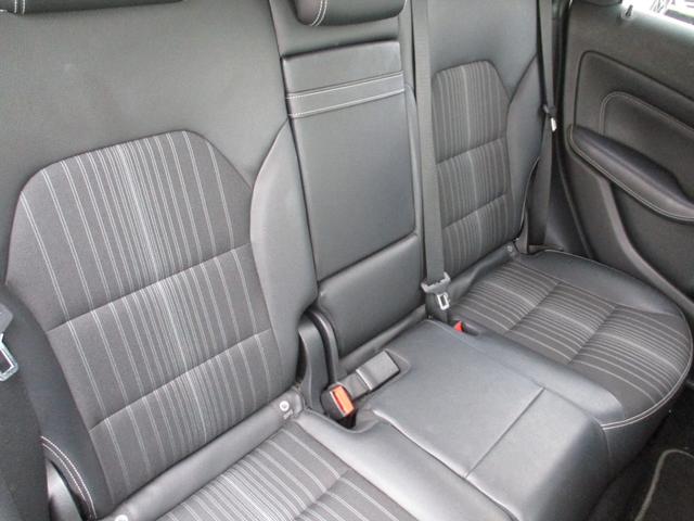 Bクラス B180 ブルーエフィシェンシースポーツナイトPKG ハーフレザーシート(18枚目)