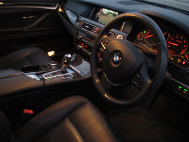 ５シリーズ ５２３ｉラグジュアリー（16枚目）