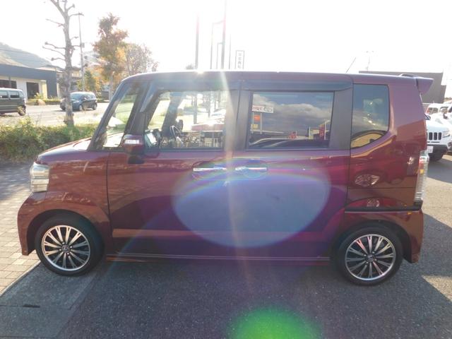 N-BOXカスタム G・ターボLパッケージ ワンオーナー・禁煙車・安心パッケージ・両側パワードア・HIDライト・ナビ&TV&BT&Bカメラ(4枚目)