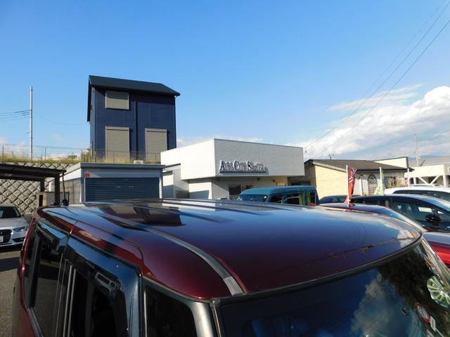 N-BOXカスタム G・ターボLパッケージ ワンオーナー・禁煙車・安心パッケージ・両側パワードア・HIDライト・ナビ&TV&BT&Bカメラ(10枚目)