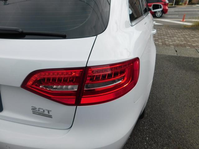 Ａ４アバント ２．０ＴＦＳＩ　禁煙車・スマートキー・ナビ＆ＴＶ＆ＢＴ＆Ｂカメラ・ヒーター付きパワーシート（26枚目）