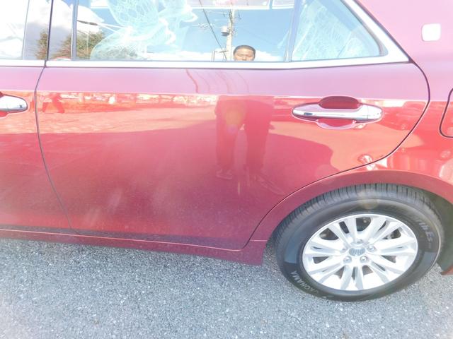 クラウンハイブリッド ロイヤルサルーンG ワンオーナー・禁煙車・サンルーフ・スマートキー・ナビ&TV&BT&BカメラETC・シートヒーター(15枚目)