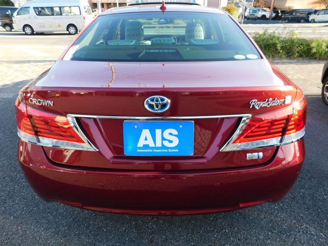 クラウンハイブリッド ロイヤルサルーンG ワンオーナー・禁煙車・サンルーフ・スマートキー・ナビ&TV&BT&BカメラETC・シートヒーター(17枚目)