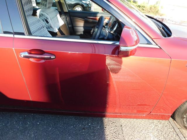 クラウンハイブリッド ロイヤルサルーンG ワンオーナー・禁煙車・サンルーフ・スマートキー・ナビ&TV&BT&BカメラETC・シートヒーター(20枚目)