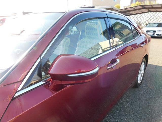 クラウンハイブリッド ロイヤルサルーンG ワンオーナー・禁煙車・サンルーフ・スマートキー・ナビ&TV&BT&BカメラETC・シートヒーター(29枚目)