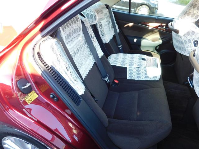 クラウンハイブリッド ロイヤルサルーンG ワンオーナー・禁煙車・サンルーフ・スマートキー・ナビ&TV&BT&BカメラETC・シートヒーター(55枚目)