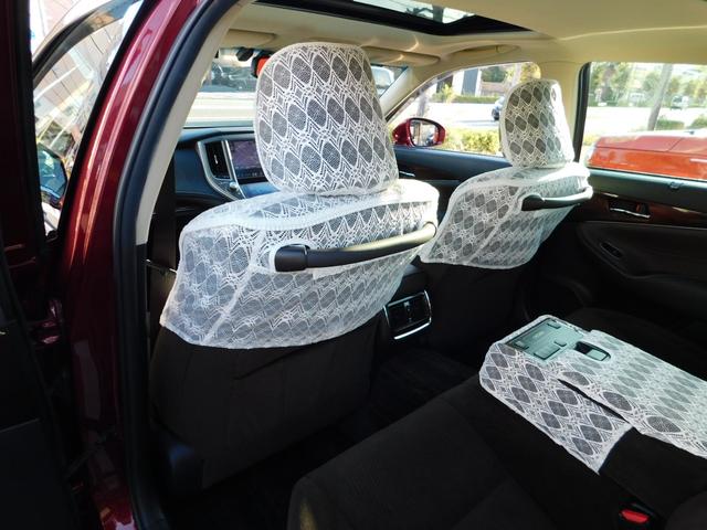 クラウンハイブリッド ロイヤルサルーンG ワンオーナー・禁煙車・サンルーフ・スマートキー・ナビ&TV&BT&BカメラETC・シートヒーター(57枚目)