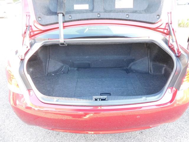 クラウンハイブリッド ロイヤルサルーンG ワンオーナー・禁煙車・サンルーフ・スマートキー・ナビ&TV&BT&BカメラETC・シートヒーター(63枚目)