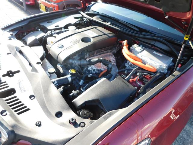 クラウンハイブリッド ロイヤルサルーンG ワンオーナー・禁煙車・サンルーフ・スマートキー・ナビ&TV&BT&BカメラETC・シートヒーター(73枚目)