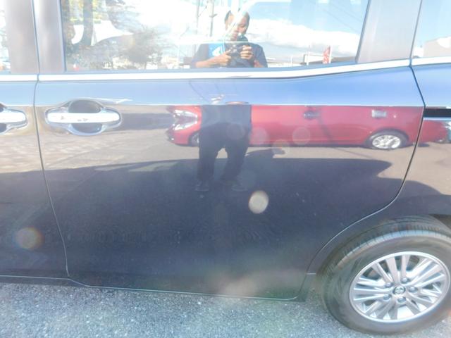 エスクァイア Gi 両側パワースライドドア・スマートキー・ETC・LEDヘッドライト・ナビ&TV&BT&Bカメラ・フリップダウンモニター(15枚目)