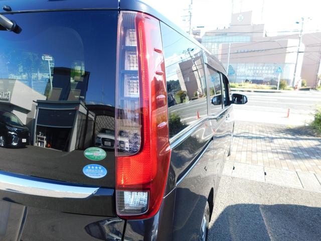 エスクァイア Gi 両側パワースライドドア・スマートキー・ETC・LEDヘッドライト・ナビ&TV&BT&Bカメラ・フリップダウンモニター(27枚目)