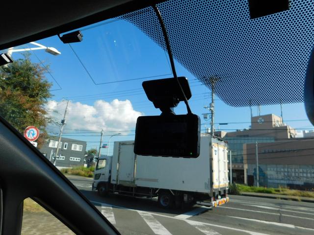 エスクァイア Gi 両側パワースライドドア・スマートキー・ETC・LEDヘッドライト・ナビ&TV&BT&Bカメラ・フリップダウンモニター(63枚目)