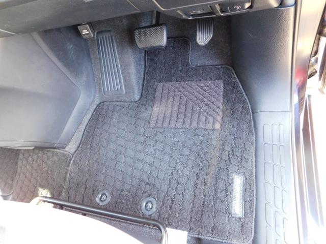 エスクァイア Gi 両側パワースライドドア・スマートキー・ETC・LEDヘッドライト・ナビ&TV&BT&Bカメラ・フリップダウンモニター(68枚目)