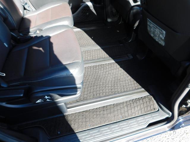 エスクァイア Gi 両側パワースライドドア・スマートキー・ETC・LEDヘッドライト・ナビ&TV&BT&Bカメラ・フリップダウンモニター(70枚目)