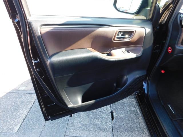 エスクァイア Gi 両側パワースライドドア・スマートキー・ETC・LEDヘッドライト・ナビ&TV&BT&Bカメラ・フリップダウンモニター(72枚目)