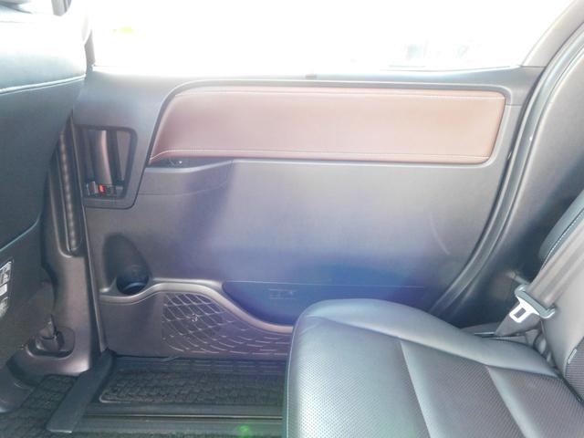 エスクァイア Gi 両側パワースライドドア・スマートキー・ETC・LEDヘッドライト・ナビ&TV&BT&Bカメラ・フリップダウンモニター(73枚目)