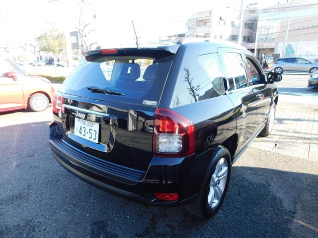 ジープ・コンパス スポーツ ワンオーナー・禁煙車・クルーズコントロール・サイドモニター・ETC(8枚目)