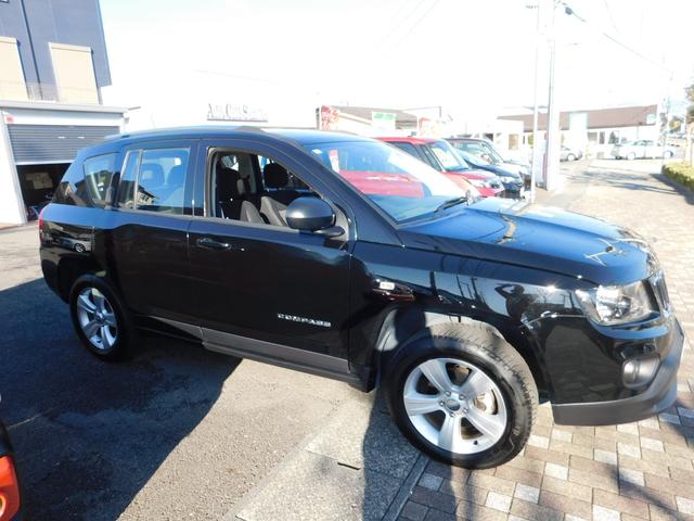 ジープ・コンパス スポーツ ワンオーナー・禁煙車・クルーズコントロール・サイドモニター・ETC(9枚目)