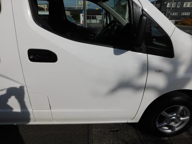 �h���̏�Ԃ��ǂ����x�ǍD�ł��B�[�ԑO�Ƀ|���b�V���[�Ŗ����A���ЂɂăR�[�e�B���O�T�[�r�X���܂��I