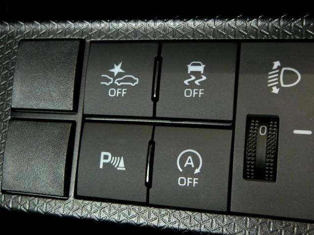 タント ファンクロス　安全装備　衝突被害軽減システム　横滑り防止機能　ＡＢＳ　エアバッグ　盗難防止装置　アイドリングストップ　バックカメラ　ミュージックプレイヤー接続可　ＣＤ　スマートキー　キーレス　フル装備　オートマ（26枚目）