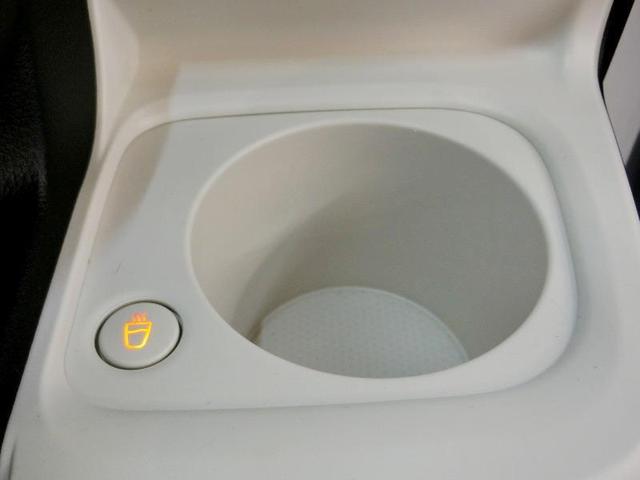 ムーヴキャンバス ストライプスＧ　安全装備　衝突被害軽減システム　横滑り防止機能　ＡＢＳ　エアバッグ　盗難防止装置　アイドリングストップ　バックカメラ　ミュージックプレイヤー接続可　ＣＤ　スマートキー　キーレス　フル装備　オートマ（13枚目）