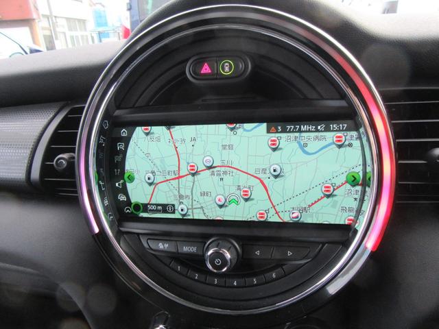 MINI クーパー ワンオーナー 純正ナビゲーションパッケージ ペッパーパッケージ LEDヘッドライト ユニオンジャックテールライト デイライト マルチメディア再生機能 スマートキー ワンプッシュスタート(16枚目)