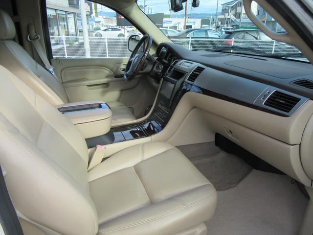 CADILLAC CADILLAC ESCALADE SPORT EDITION