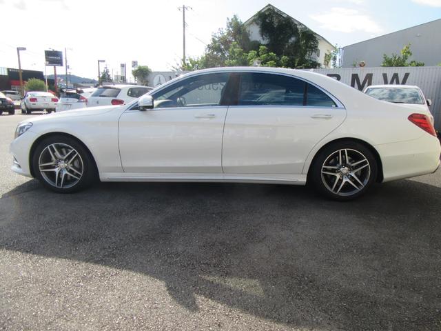 Ｓクラス Ｓ５５０ロング　ＡＭＧスポーツエディション　ショーファーパッケージ　リアエンターテイメント　へッドアップディスプレイ　ワンオーナー　ブルメスターサウンド　４席ベンチレーター　ヒーター　３６０度カメラ　リヤモニター　キーレスゴー（4枚目）