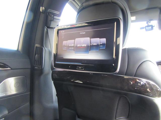 Ｓクラス Ｓ５５０ロング　ＡＭＧスポーツエディション　ショーファーパッケージ　リアエンターテイメント　へッドアップディスプレイ　ワンオーナー　ブルメスターサウンド　４席ベンチレーター　ヒーター　３６０度カメラ　リヤモニター　キーレスゴー（26枚目）