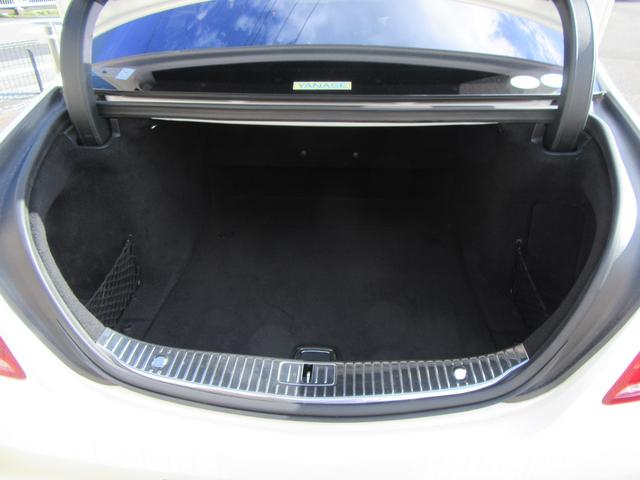 Ｓクラス Ｓ５５０ロング　ＡＭＧスポーツエディション　ショーファーパッケージ　リアエンターテイメント　へッドアップディスプレイ　ワンオーナー　ブルメスターサウンド　４席ベンチレーター　ヒーター　３６０度カメラ　リヤモニター　キーレスゴー（31枚目）