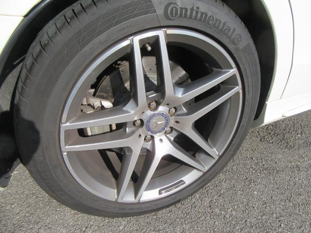 Ｓクラス Ｓ５５０ロング　ＡＭＧスポーツエディション　ショーファーパッケージ　リアエンターテイメント　へッドアップディスプレイ　ワンオーナー　ブルメスターサウンド　４席ベンチレーター　ヒーター　３６０度カメラ　リヤモニター　キーレスゴー（37枚目）