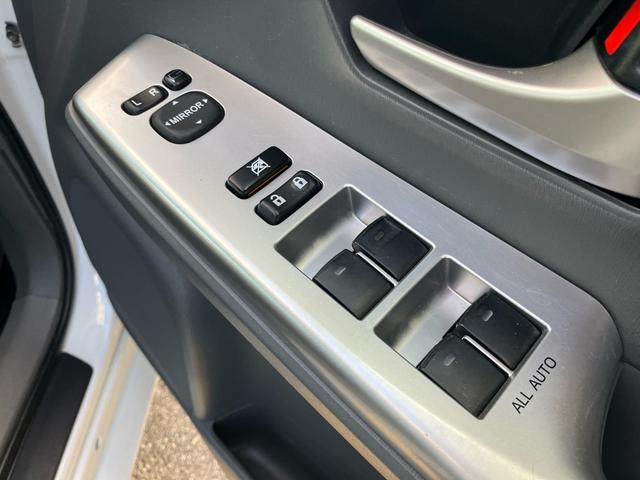 プリウスアルファ G アルパインBIGX8インチナビ バックカメラ Bluetooth フルセグTV ドライブレコーダー ETC スマートキー スペアキー LEDヘッドライト クルーズコントロール オートライト(19枚目)