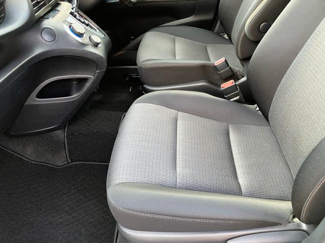 シエンタ ファンベースG セーフティーエディションII 特別仕様車 ワンオーナー禁煙車 記録簿 両側電動スライドドア 純正ナビTV Bluetooth対応 バックカメラ ドラレコ ブラックアウターミラー/ホイールキャップ クリアランスソナー(45枚目)