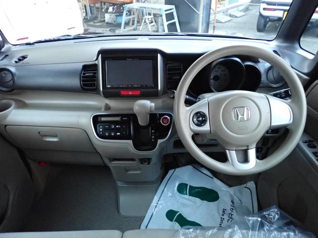 N-BOX G・Lパッケージ プッシュスタート スマートキー2個 横滑り防止機能 アイドリングストップ 左電動スライドドア ステアリングリモコン 前後ドライブレコーダー ナビ 社外新品LEDヘッドライト ライトレベライザー付(15枚目)